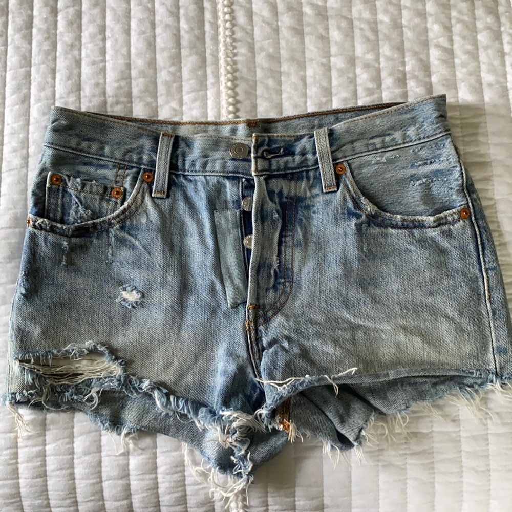 Levi shorts